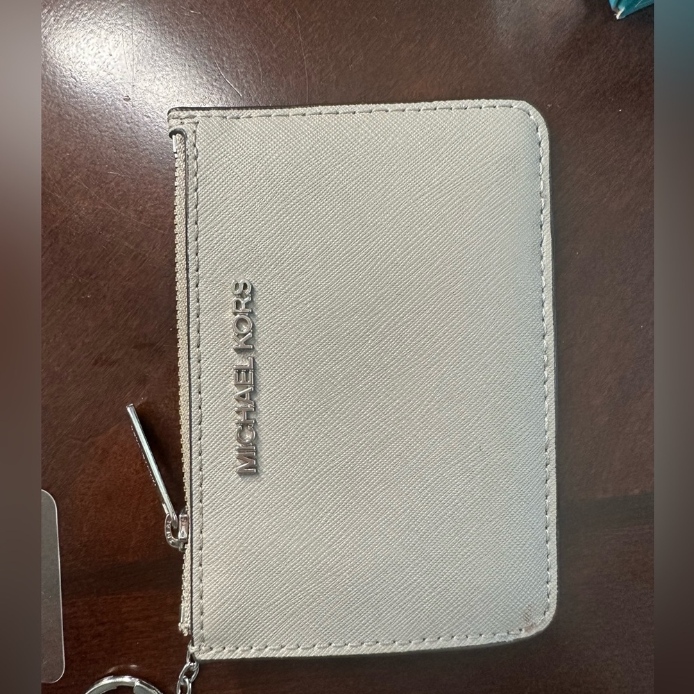 Jet Set Travel Small Saffiano Leather Coin Pouch - Picture 4 of 7